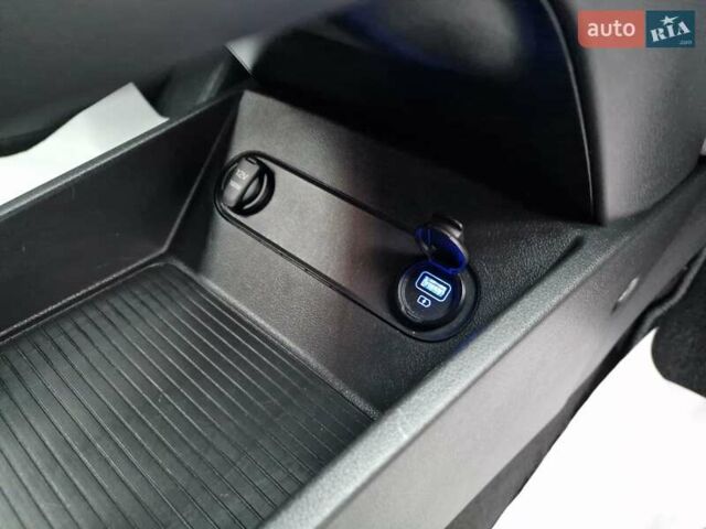 Синий Хендай Kona, объемом двигателя 0 л и пробегом 60 тыс. км за 17600 $, фото 45 на Automoto.ua