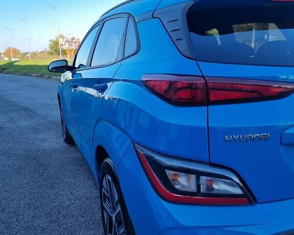 Синий Хендай Kona, объемом двигателя 0 л и пробегом 31 тыс. км за 17200 $, фото 28 на Automoto.ua