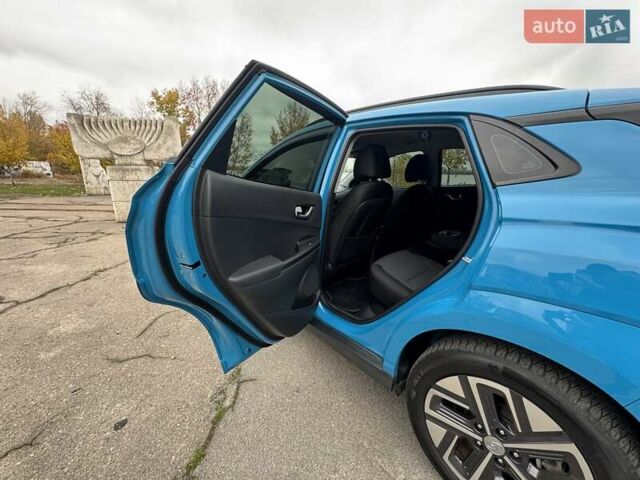 Синий Хендай Kona, объемом двигателя 0 л и пробегом 21 тыс. км за 17900 $, фото 30 на Automoto.ua
