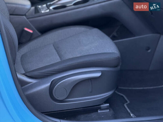 Синій Хендай Kona, об'ємом двигуна 0 л та пробігом 30 тис. км за 16900 $, фото 22 на Automoto.ua