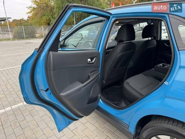 Хендай Kona 2022 в Днепре (Днепропетровске) на Automoto.ua Синий Хендай Kona, объемом двигателя 0 л и пробегом 21 тыс. км за 17800 $, фото 21 на Automoto.ua
