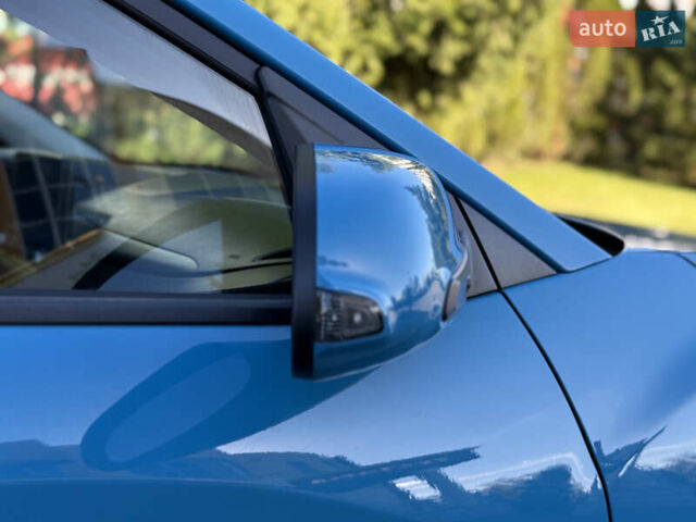 Синій Хендай Kona, об'ємом двигуна 0 л та пробігом 30 тис. км за 16900 $, фото 6 на Automoto.ua