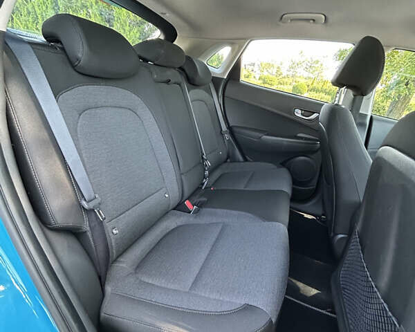 Синій Хендай Kona, об'ємом двигуна 0 л та пробігом 69 тис. км за 16470 $, фото 12 на Automoto.ua