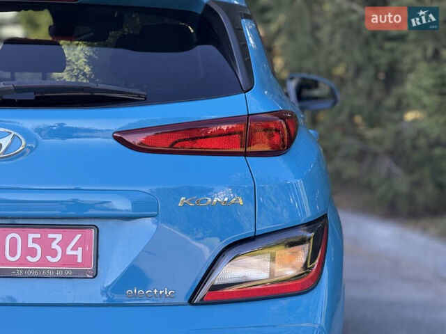 Синій Хендай Kona, об'ємом двигуна 0 л та пробігом 30 тис. км за 16900 $, фото 13 на Automoto.ua
