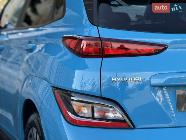 Синий Хендай Kona, объемом двигателя 0 л и пробегом 30 тыс. км за 16900 $, фото 6 на Automoto.ua