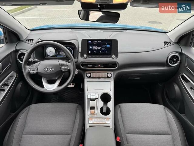 Хендай Kona 2022 в Днепре (Днепропетровске) на Automoto.ua Синий Хендай Kona, объемом двигателя 0 л и пробегом 21 тыс. км за 17800 $, фото 12 на Automoto.ua