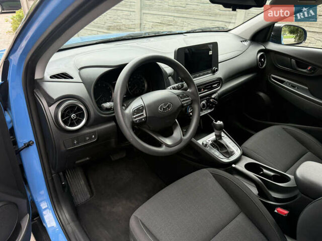 Синий Хендай Kona, объемом двигателя 2 л и пробегом 29 тыс. км за 18999 $, фото 4 на Automoto.ua
