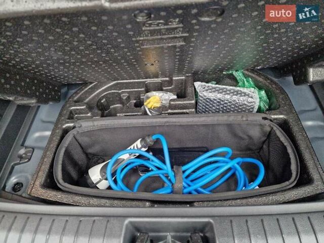 Синий Хендай Kona, объемом двигателя 0 л и пробегом 60 тыс. км за 17600 $, фото 60 на Automoto.ua