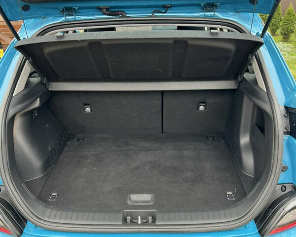 Синий Хендай Kona, объемом двигателя 0 л и пробегом 81 тыс. км за 16950 $, фото 22 на Automoto.ua