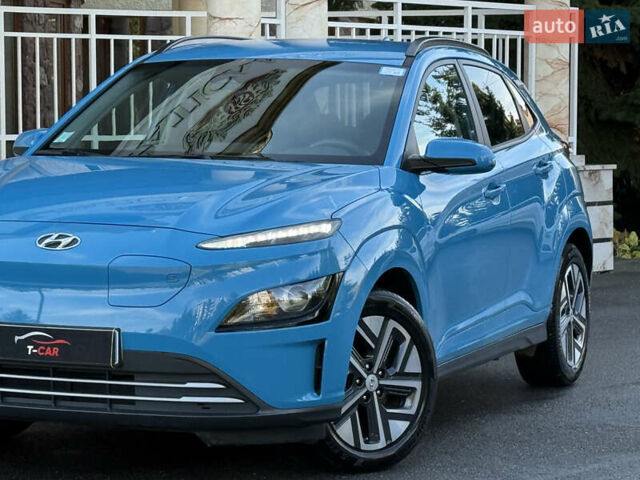 Синий Хендай Kona, объемом двигателя 0 л и пробегом 30 тыс. км за 16900 $, фото 16 на Automoto.ua