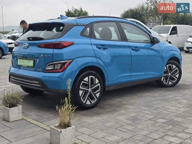 Синий Хендай Kona, объемом двигателя 0 л и пробегом 21 тыс. км за 17800 $, фото 1 на Automoto.ua
