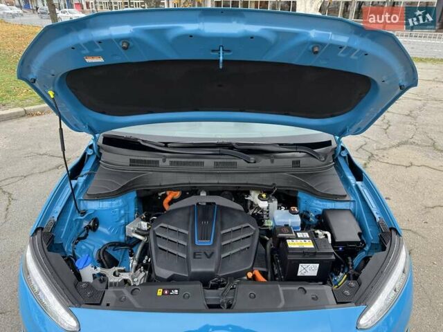 Синий Хендай Kona, объемом двигателя 0 л и пробегом 21 тыс. км за 17900 $, фото 10 на Automoto.ua