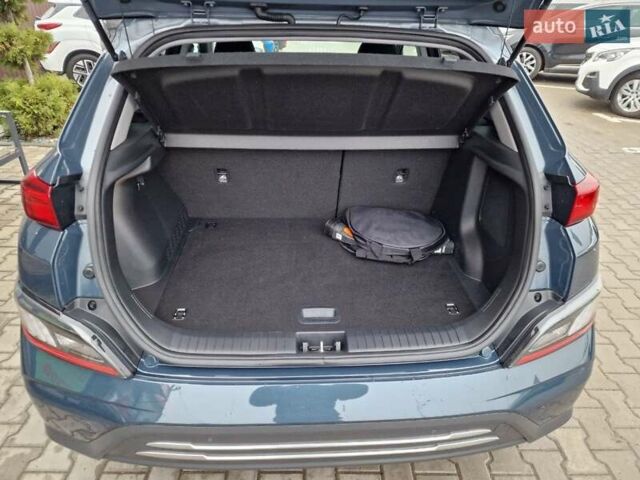 Синий Хендай Kona, объемом двигателя 0 л и пробегом 60 тыс. км за 17600 $, фото 56 на Automoto.ua