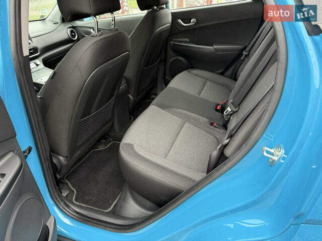 Синий Хендай Kona, объемом двигателя 0 л и пробегом 29 тыс. км за 16900 $, фото 16 на Automoto.ua