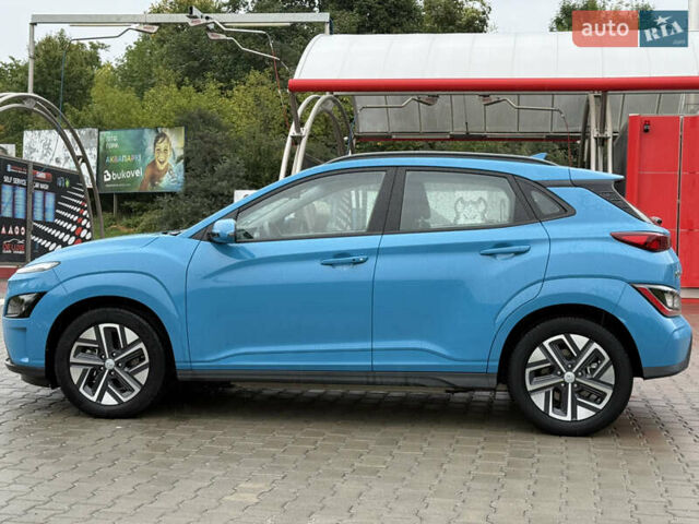 Синий Хендай Kona, объемом двигателя 0 л и пробегом 29 тыс. км за 16900 $, фото 8 на Automoto.ua
