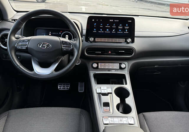 Синій Хендай Kona, об'ємом двигуна 0 л та пробігом 39 тис. км за 20900 $, фото 65 на Automoto.ua