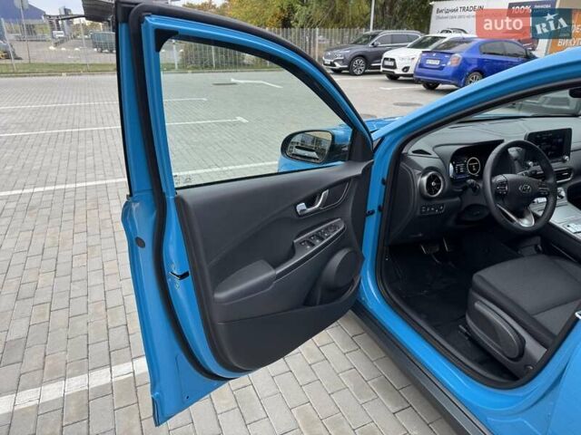 Хендай Kona 2022 в Днепре (Днепропетровске) на Automoto.ua Синий Хендай Kona, объемом двигателя 0 л и пробегом 21 тыс. км за 17800 $, фото 10 на Automoto.ua