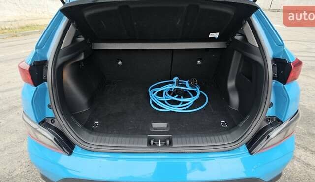 Синій Хендай Kona, об'ємом двигуна 0 л та пробігом 49 тис. км за 17750 $, фото 21 на Automoto.ua