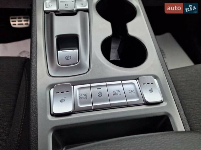 Синий Хендай Kona, объемом двигателя 0 л и пробегом 60 тыс. км за 17600 $, фото 43 на Automoto.ua