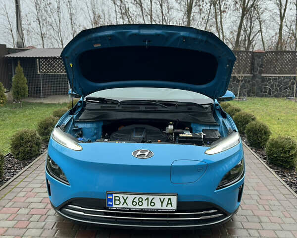 Синий Хендай Kona, объемом двигателя 0 л и пробегом 81 тыс. км за 16950 $, фото 35 на Automoto.ua