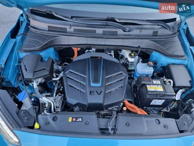 Синий Хендай Kona, объемом двигателя 0 л и пробегом 31 тыс. км за 17200 $, фото 58 на Automoto.ua