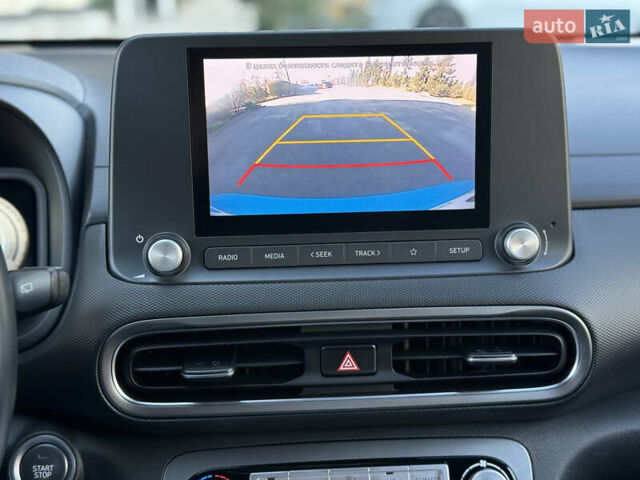 Синий Хендай Kona, объемом двигателя 0 л и пробегом 30 тыс. км за 16900 $, фото 46 на Automoto.ua