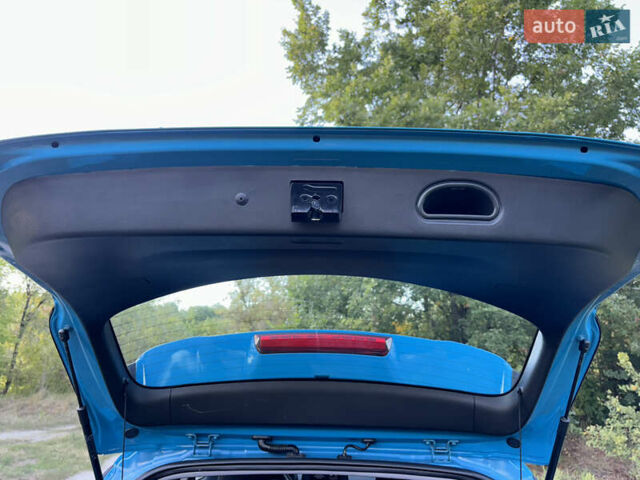 Синий Хендай Kona, объемом двигателя 0 л и пробегом 61 тыс. км за 16500 $, фото 49 на Automoto.ua