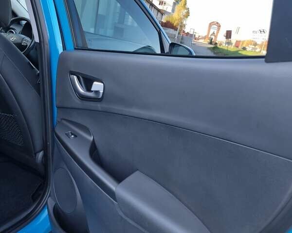 Синий Хендай Kona, объемом двигателя 0 л и пробегом 31 тыс. км за 17200 $, фото 54 на Automoto.ua