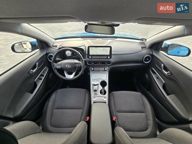 Синий Хендай Kona, объемом двигателя 0 л и пробегом 31 тыс. км за 17200 $, фото 8 на Automoto.ua