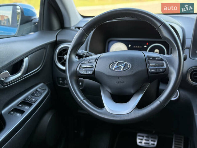 Синий Хендай Kona, объемом двигателя 0 л и пробегом 30 тыс. км за 16900 $, фото 34 на Automoto.ua