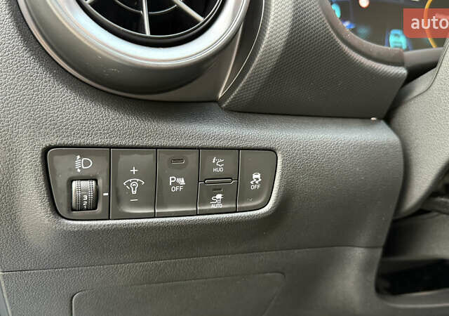 Синій Хендай Kona, об'ємом двигуна 0 л та пробігом 39 тис. км за 20900 $, фото 26 на Automoto.ua