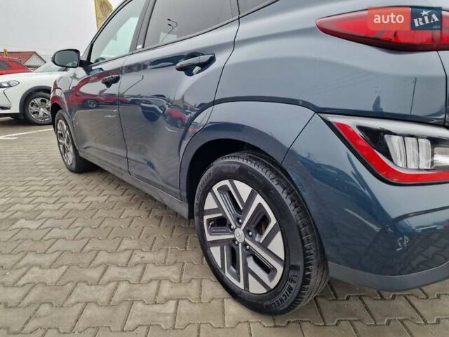 Синий Хендай Kona, объемом двигателя 0 л и пробегом 60 тыс. км за 17600 $, фото 21 на Automoto.ua