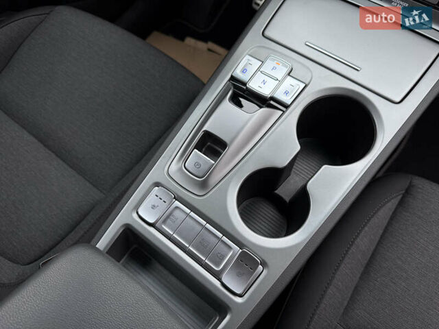 Синій Хендай Kona, об'ємом двигуна 0 л та пробігом 54 тис. км за 17650 $, фото 25 на Automoto.ua