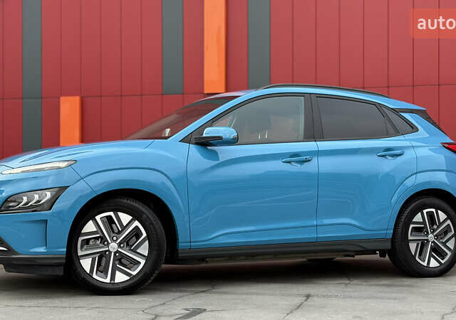 Синій Хендай Kona, об'ємом двигуна 0 л та пробігом 39 тис. км за 20900 $, фото 3 на Automoto.ua