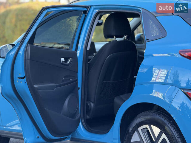Синий Хендай Kona, объемом двигателя 0 л и пробегом 30 тыс. км за 16900 $, фото 29 на Automoto.ua