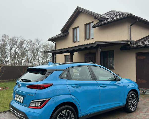 Синий Хендай Kona, объемом двигателя 0 л и пробегом 81 тыс. км за 16950 $, фото 4 на Automoto.ua