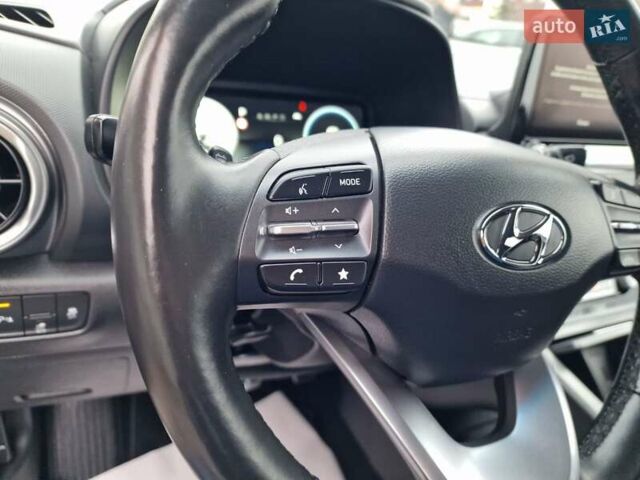 Синий Хендай Kona, объемом двигателя 0 л и пробегом 60 тыс. км за 17600 $, фото 35 на Automoto.ua