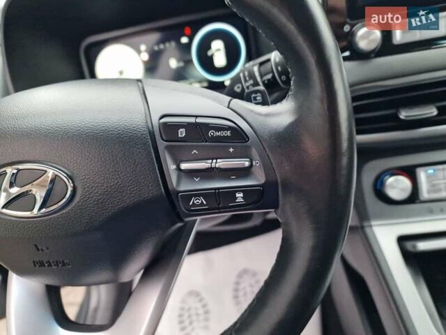 Синий Хендай Kona, объемом двигателя 0 л и пробегом 60 тыс. км за 17600 $, фото 36 на Automoto.ua