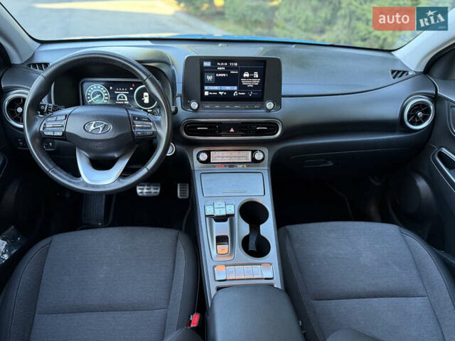 Синій Хендай Kona, об'ємом двигуна 0 л та пробігом 30 тис. км за 16900 $, фото 18 на Automoto.ua