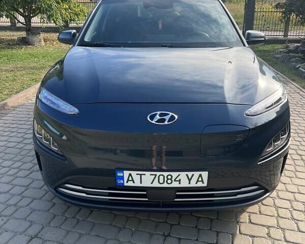 Синий Хендай Kona, объемом двигателя 0 л и пробегом 48 тыс. км за 20000 $, фото 6 на Automoto.ua