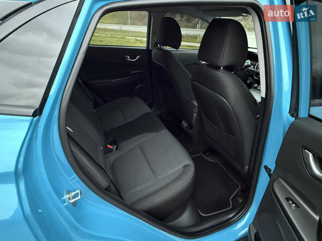 Синій Хендай Kona, об'ємом двигуна 0 л та пробігом 16 тис. км за 16999 $, фото 20 на Automoto.ua