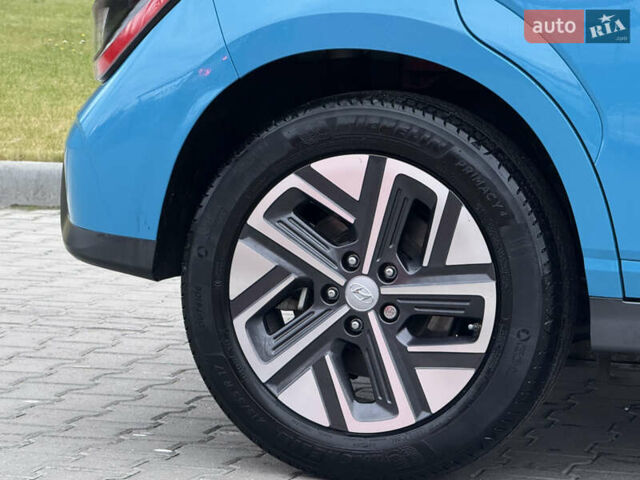 Синій Хендай Kona, об'ємом двигуна 0 л та пробігом 16 тис. км за 16999 $, фото 11 на Automoto.ua