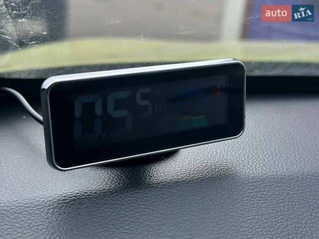 Зеленый Хендай Kona, объемом двигателя 1.59 л и пробегом 76 тыс. км за 15800 $, фото 19 на Automoto.ua