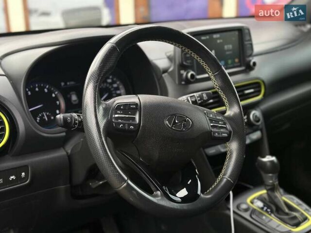 Зеленый Хендай Kona, объемом двигателя 1.59 л и пробегом 76 тыс. км за 15800 $, фото 10 на Automoto.ua