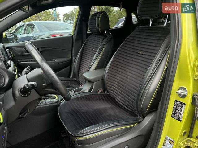 Зеленый Хендай Kona, объемом двигателя 1.59 л и пробегом 76 тыс. км за 15800 $, фото 15 на Automoto.ua