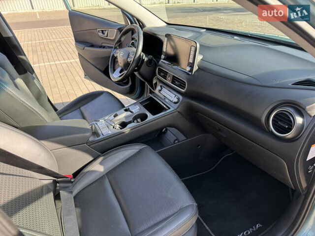 Зелений Хендай Kona, об'ємом двигуна 0 л та пробігом 150 тис. км за 16600 $, фото 14 на Automoto.ua