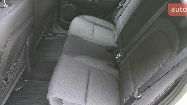 Зеленый Хендай Kona, объемом двигателя 0 л и пробегом 86 тыс. км за 19000 $, фото 31 на Automoto.ua