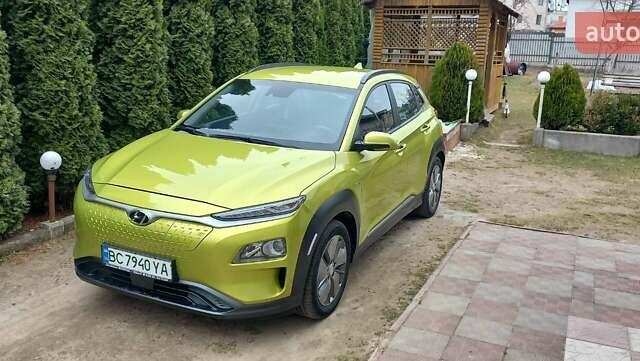 Зеленый Хендай Kona, объемом двигателя 0 л и пробегом 86 тыс. км за 19000 $, фото 3 на Automoto.ua
