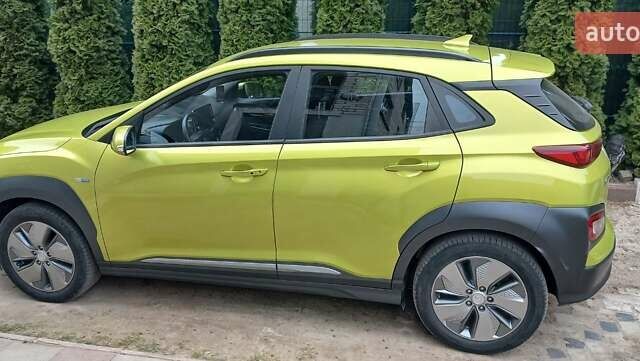 Зеленый Хендай Kona, объемом двигателя 0 л и пробегом 86 тыс. км за 19000 $, фото 8 на Automoto.ua