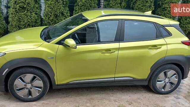 Зеленый Хендай Kona, объемом двигателя 0 л и пробегом 86 тыс. км за 19000 $, фото 7 на Automoto.ua